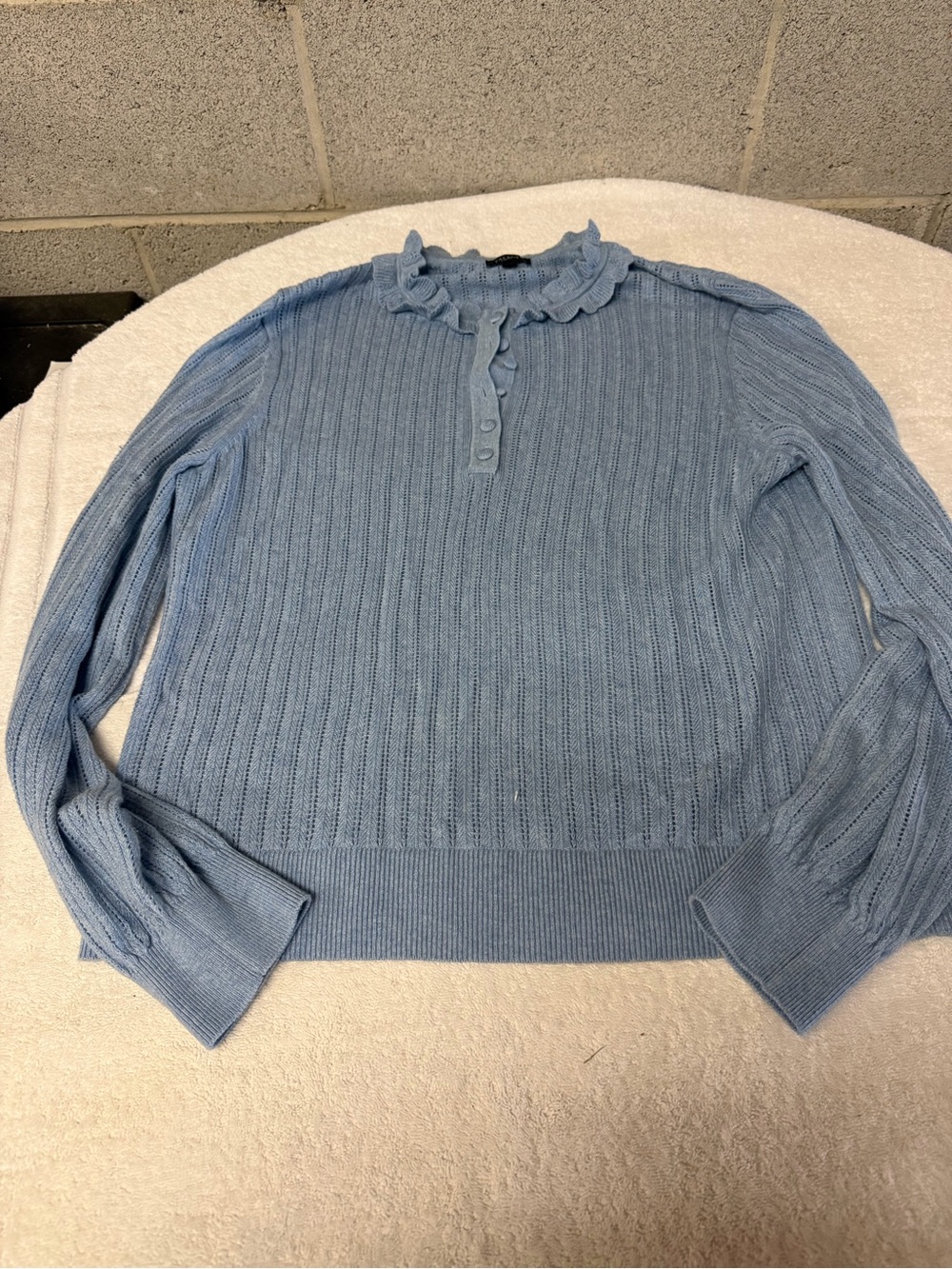 Talbot’s Light Blue Ruffle-Neck Knit Sweater size petite large